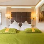Hotel Western