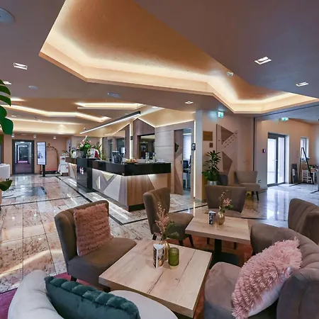 ベスト ウエスタン ホテル フュッセン