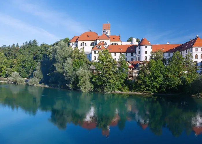 Western Hotel 4*